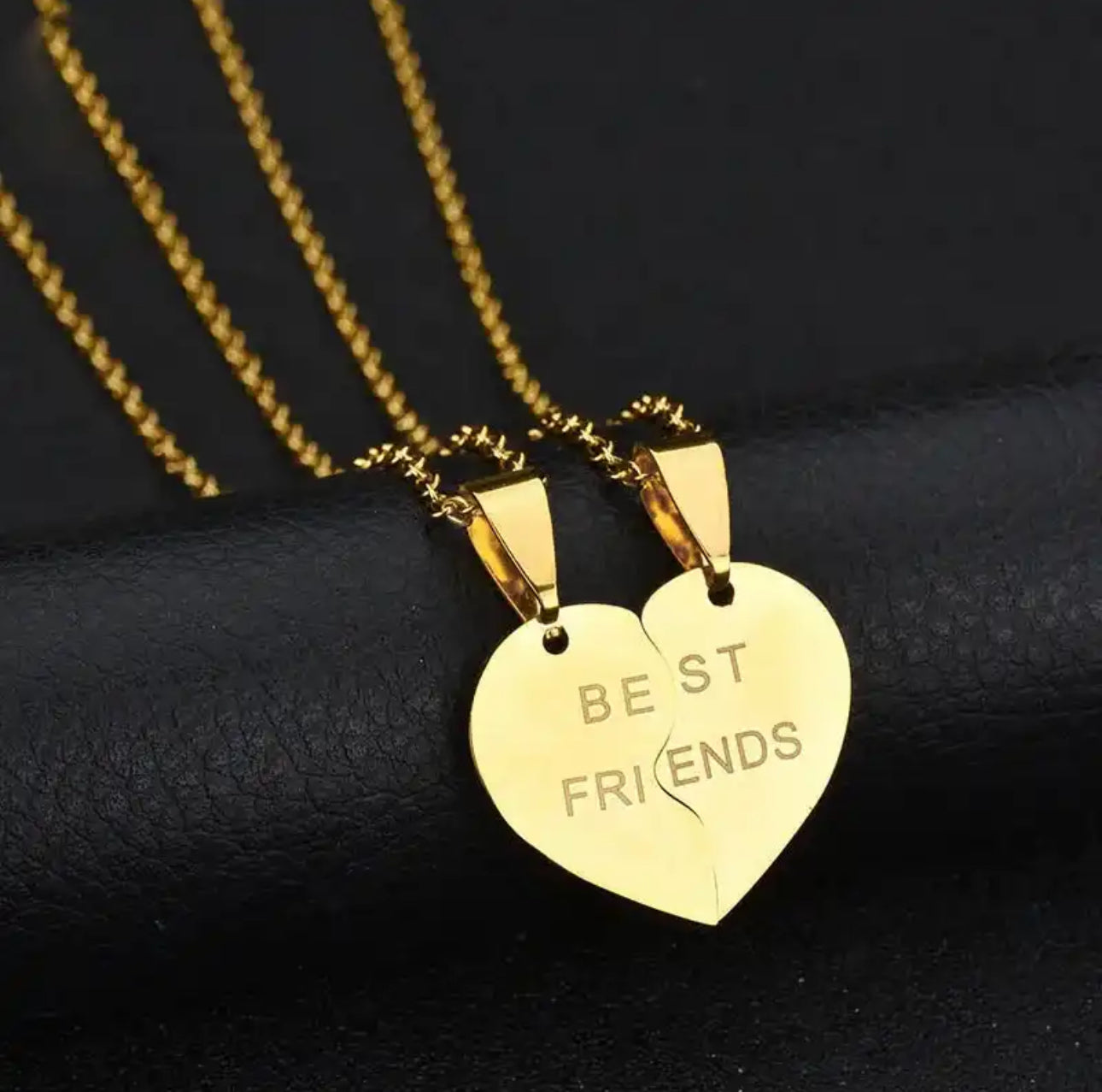 Комплект колиета за най-добри приятели „Best Friends“ – Златиста неръждаема стомана